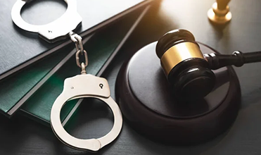 Criminal defence lawyer in Delhi